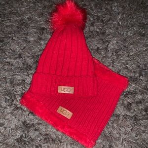 Ugg Hat & Scarf Set